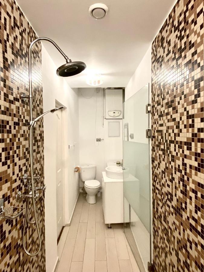 Republique Family Apartment Braşov Dış mekan fotoğraf