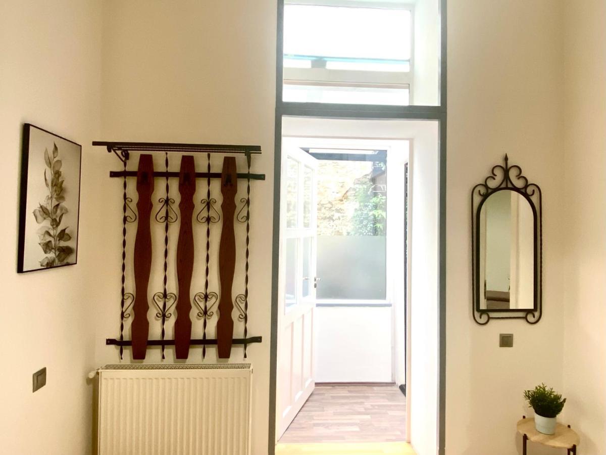Republique Family Apartment Braşov Dış mekan fotoğraf