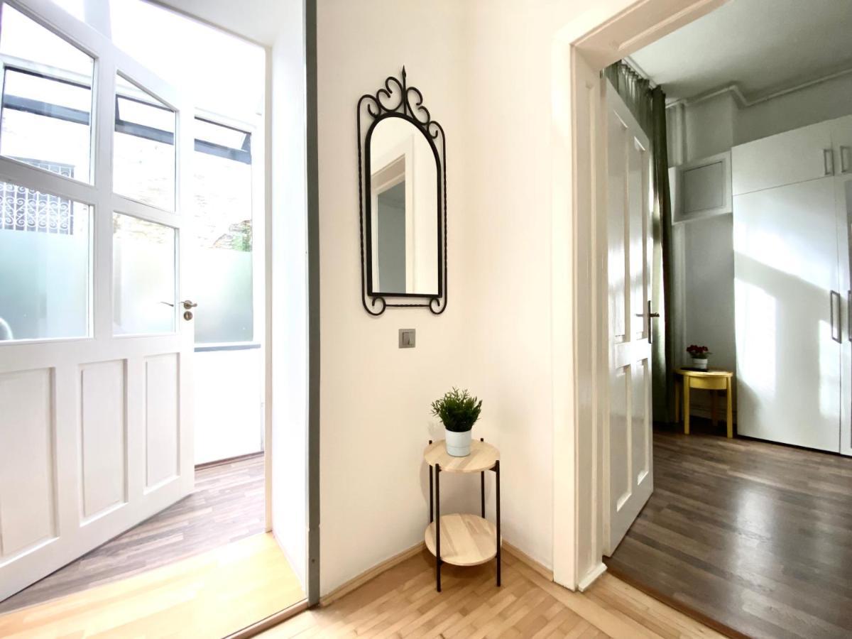 Republique Family Apartment Braşov Dış mekan fotoğraf
